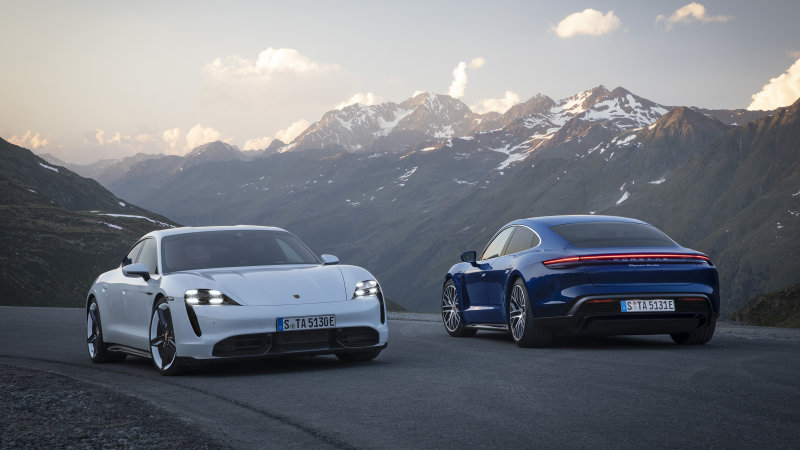 Photography: Christoph Bauer
Postproduction: Wagnerchic – www.wagnerchic.com